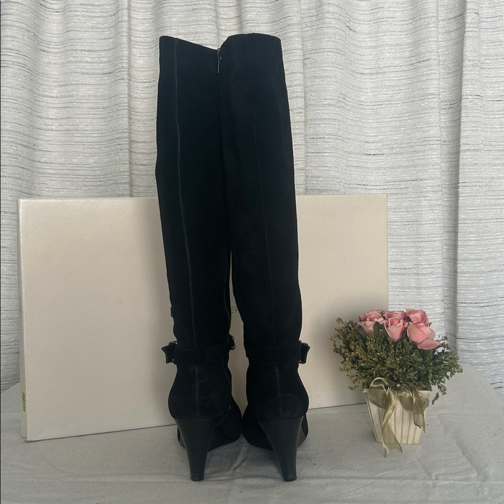 BCBGeneration Black suede Over the Knee Boots with Chain Detail - Picture 8 of 8